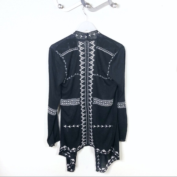 4/$25 ⭐️ Haute Project Black Embroidered Cardigan - Picture 8 of 8